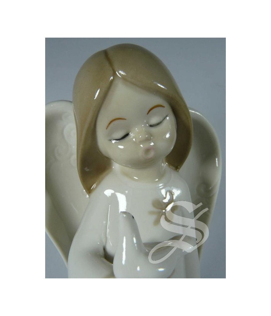 ANGEL PORCELANA 18,5 CM. EN CAJA REGALO