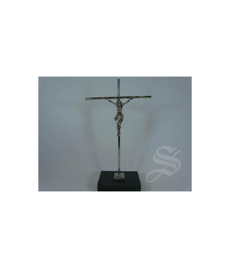 CRUCIFIJO METAL BASE MARMOL