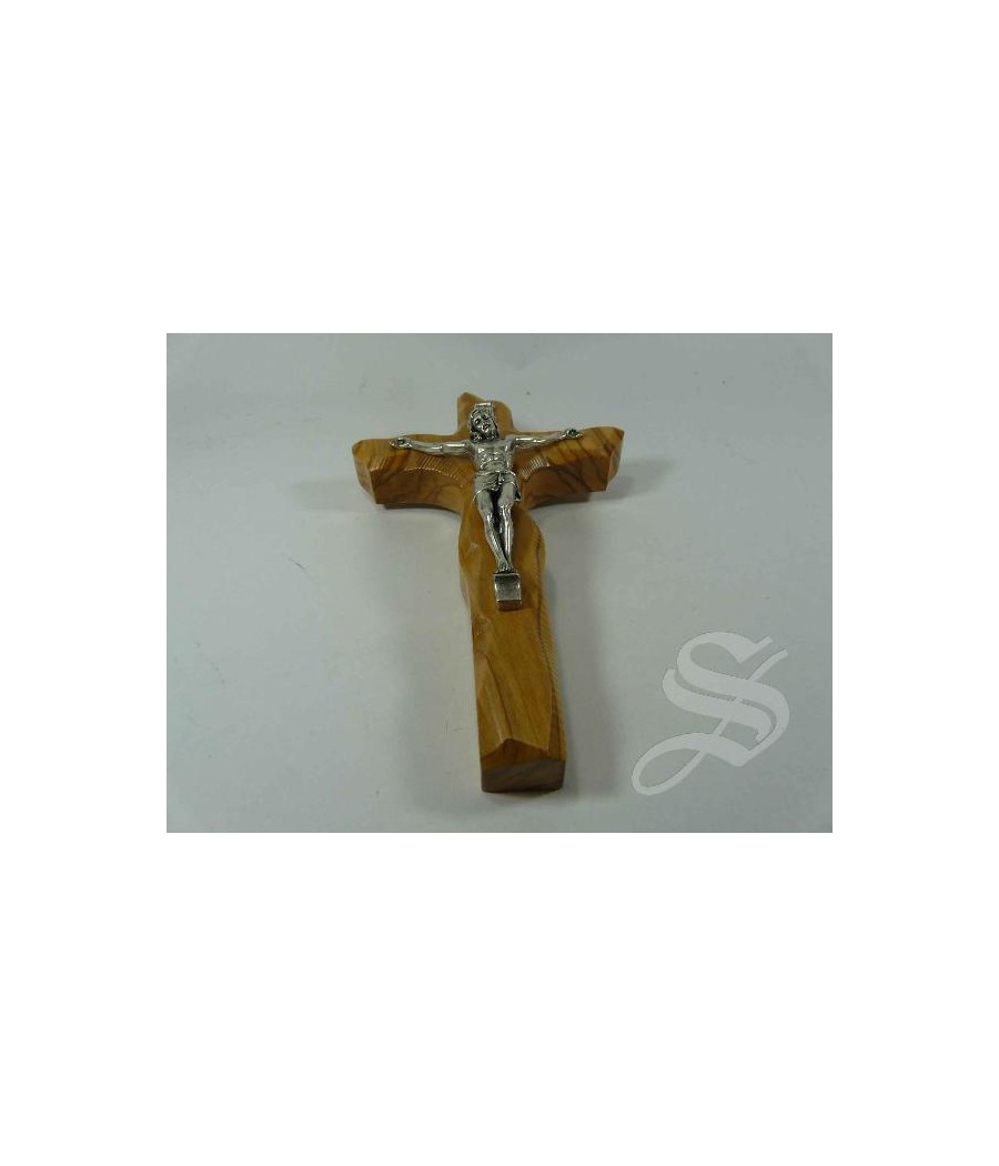 CRUZ CONTORNEADA MADERA OLIVO 15 CM. CRISTO EN METAL