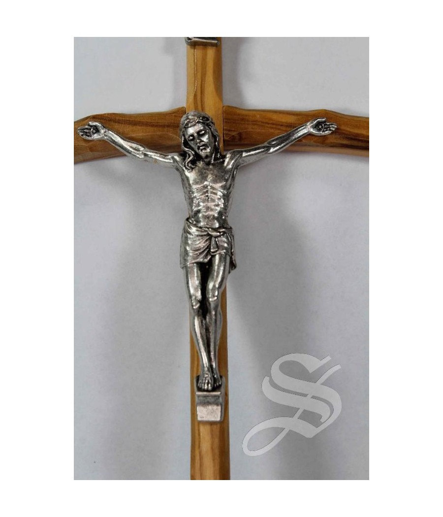 CRUZ MADERA OLIVO CON CRISTO METAL 20 CM.