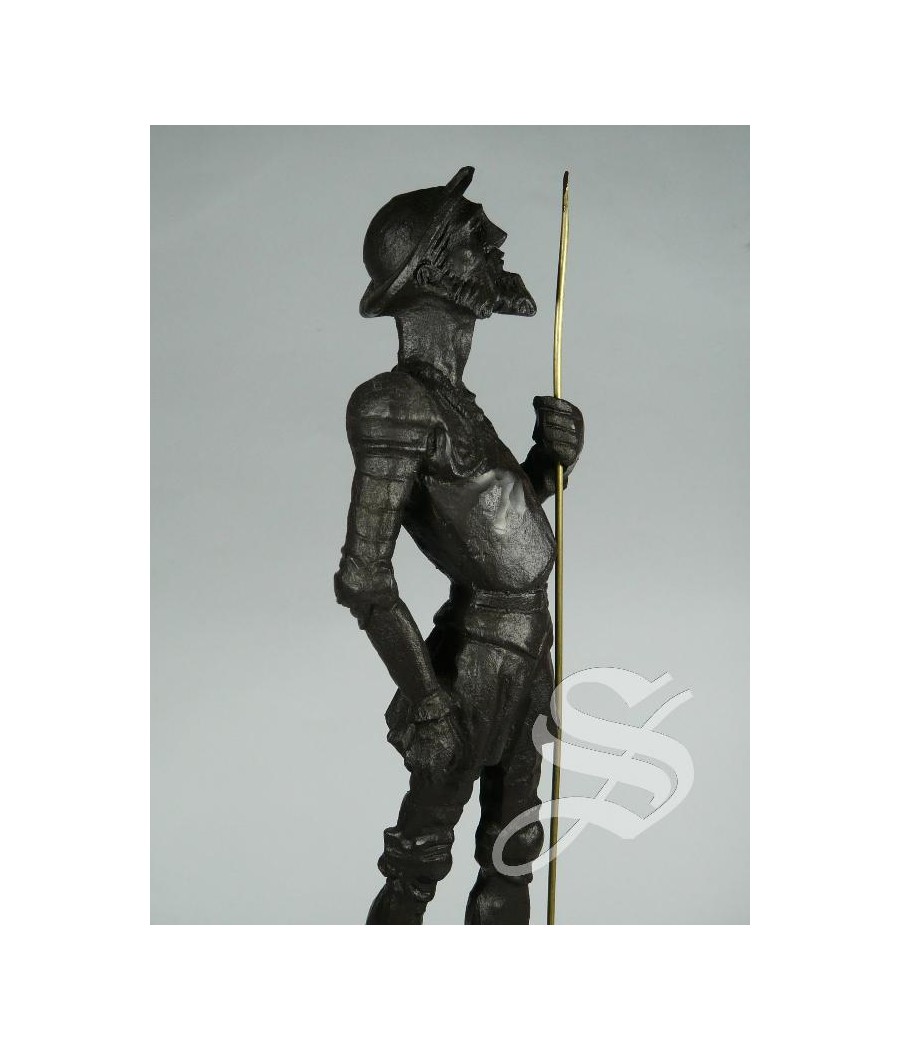 FIGURA QUIJOTE DE PIE 30 CM. RESINA BASE EN MADERA