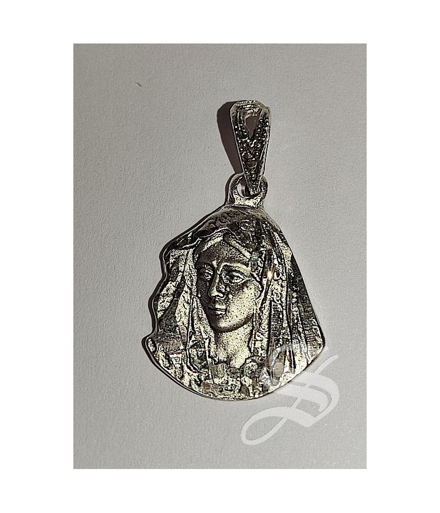 MEDALLA VIRGEN MACARENA PLATA 16 * 20 MM + REASA