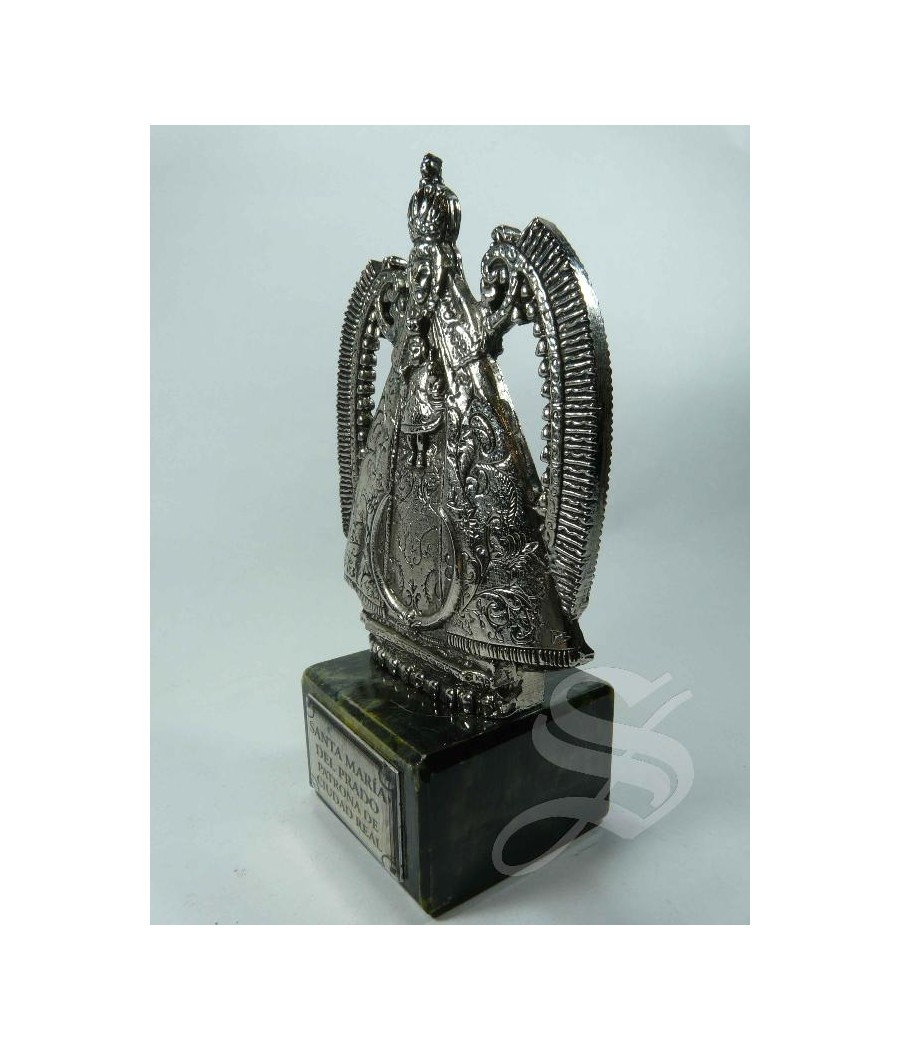 VIRGEN DEL PRADO METAL 12,5 X 9 CM. PEANA MARMOL VERDE 6 X 4 CM. ALTO TOTAL 16,5 CM.