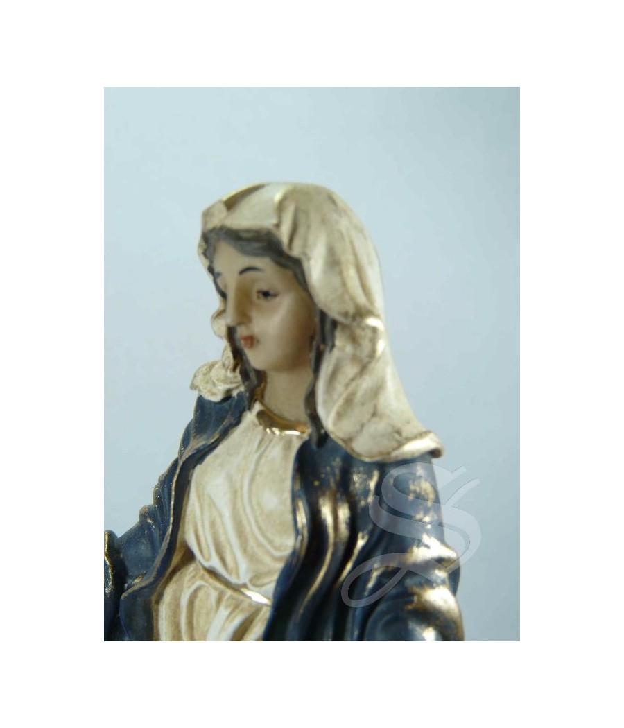 VIRGEN MILAGROSA 14 CM. CON PEANA. MEDIDA TOTAL 20 CM. DE ALTO. BASE PEANA 8*8