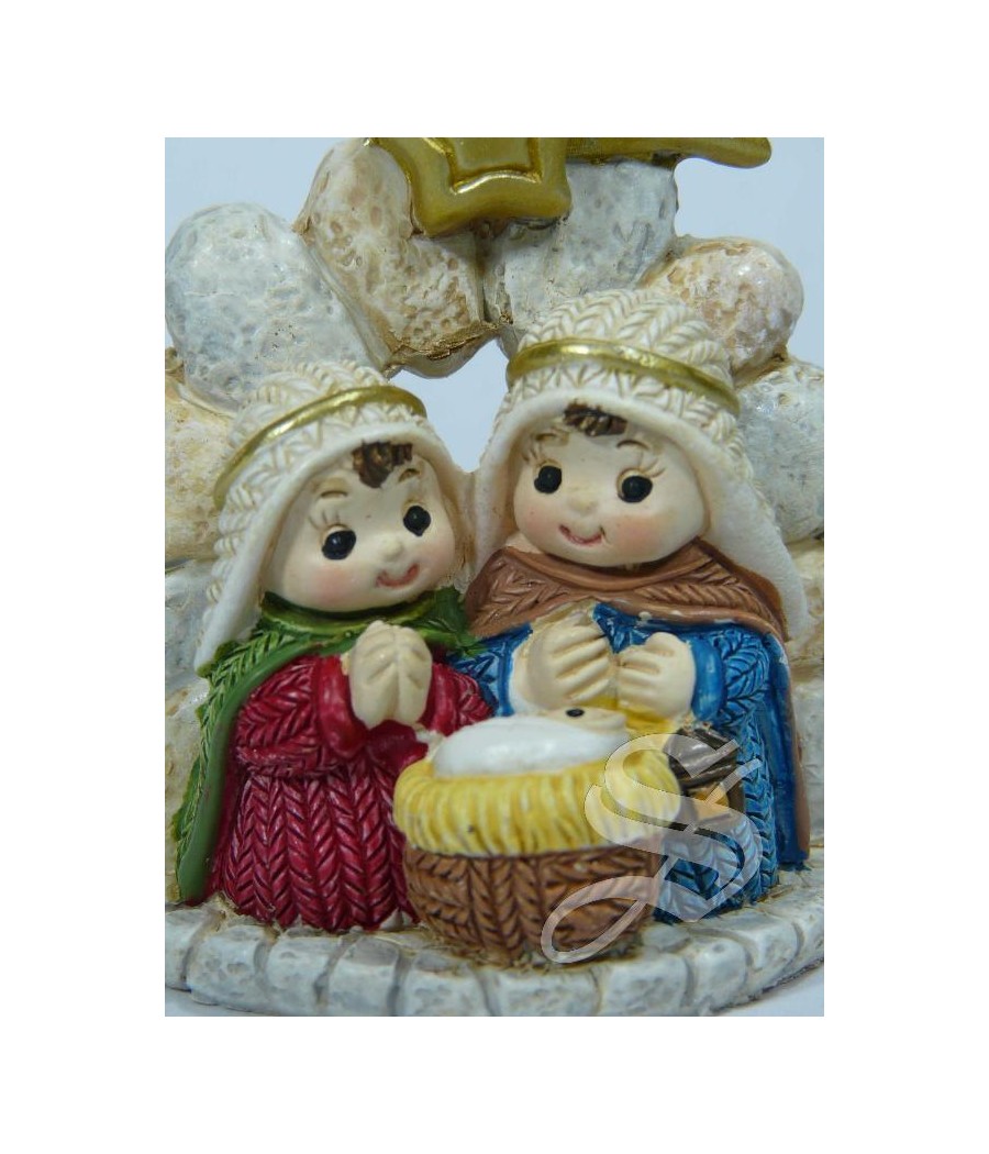 NACIMIENTO EN RESINA CON MURO 6 CM