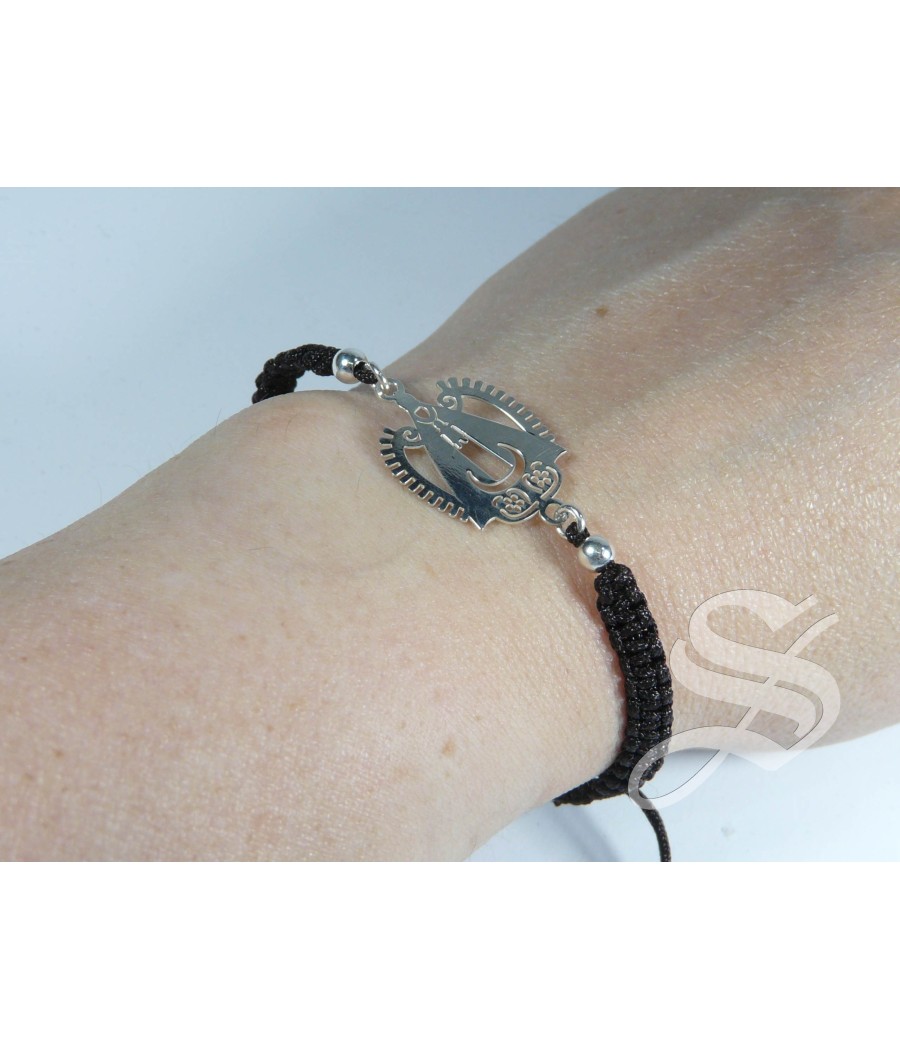 PULSERA VIRGEN DEL PRADO SILUETA.PLATA 21MM DE CORDON MACRAME
