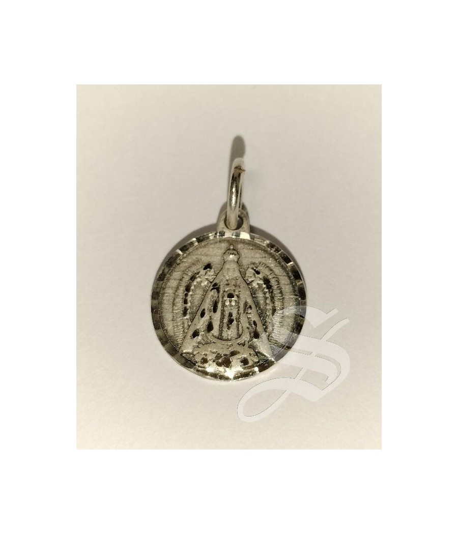 MEDALLA VIRGEN DEL PRADO 15 MM. PLATA PATINADA TALLADA