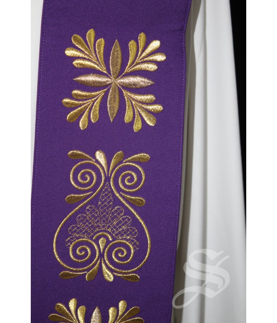 ESTOLA 709 MORADA HOJAS DORADAS ESPECIAL