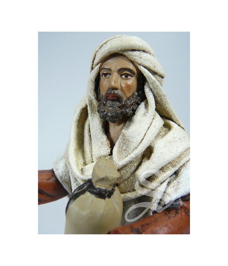 PASTOR ARABE CON SACO 14 CM. BARRO LIENZADO