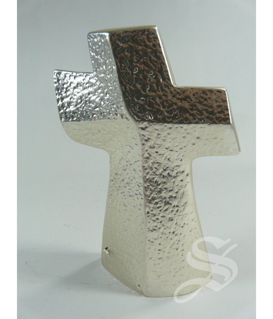 CRUZ RESINA PLATEADA 9 CM. VIRGEN CON NIÑO