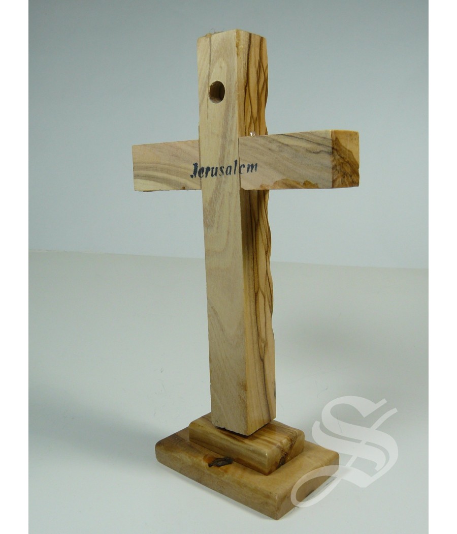 CRUZ MADERA OLIVO CON BASE 14 X 7,5 CM.