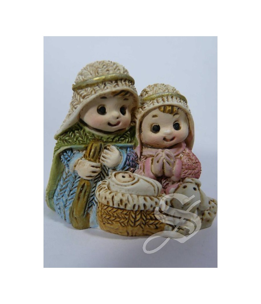 MINI NACIMIENTO EN RESINA PINTADO 4 CM