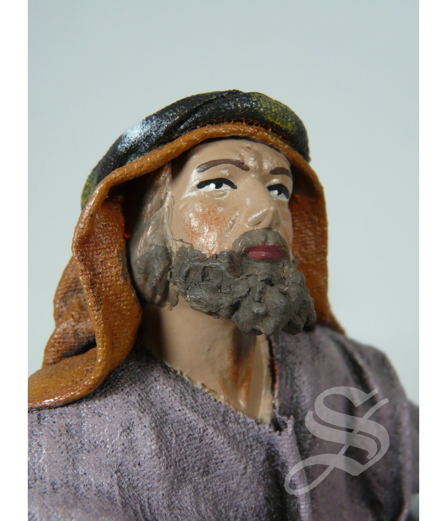 PASTOR HACIENDO CESTAS 17 CM.