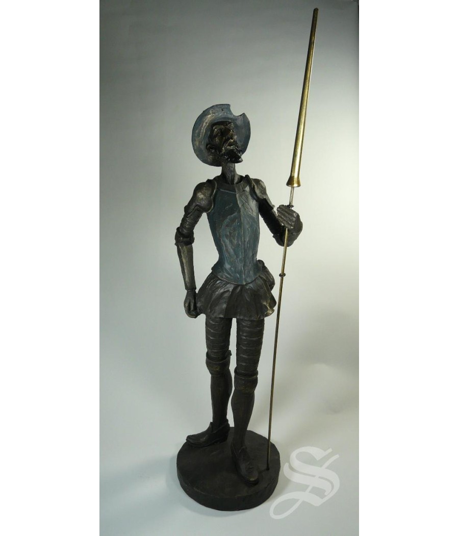 QUIJOTE RESINA IMITACION BRONCE 41 CM.. BASE 11,5 X 11,7.
