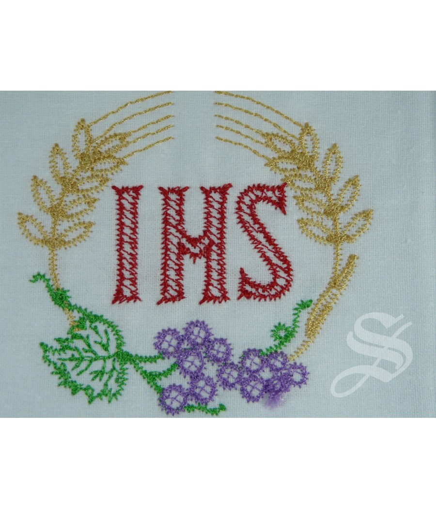 JUEGO ALTAR 3 PIEZAS IHS DENTRO CIRCULO ESPIGAS PURIFICADOR, CORPORAL Y MANUTERGIO