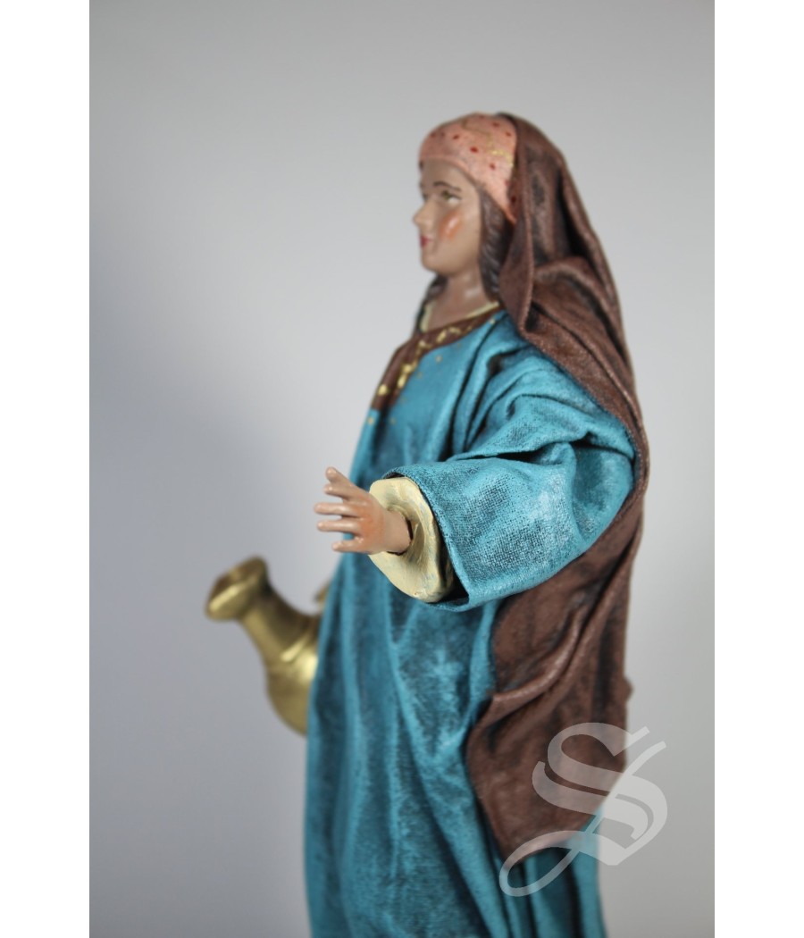 PASTORA ARABE CON ANFORA EN 21 CM.