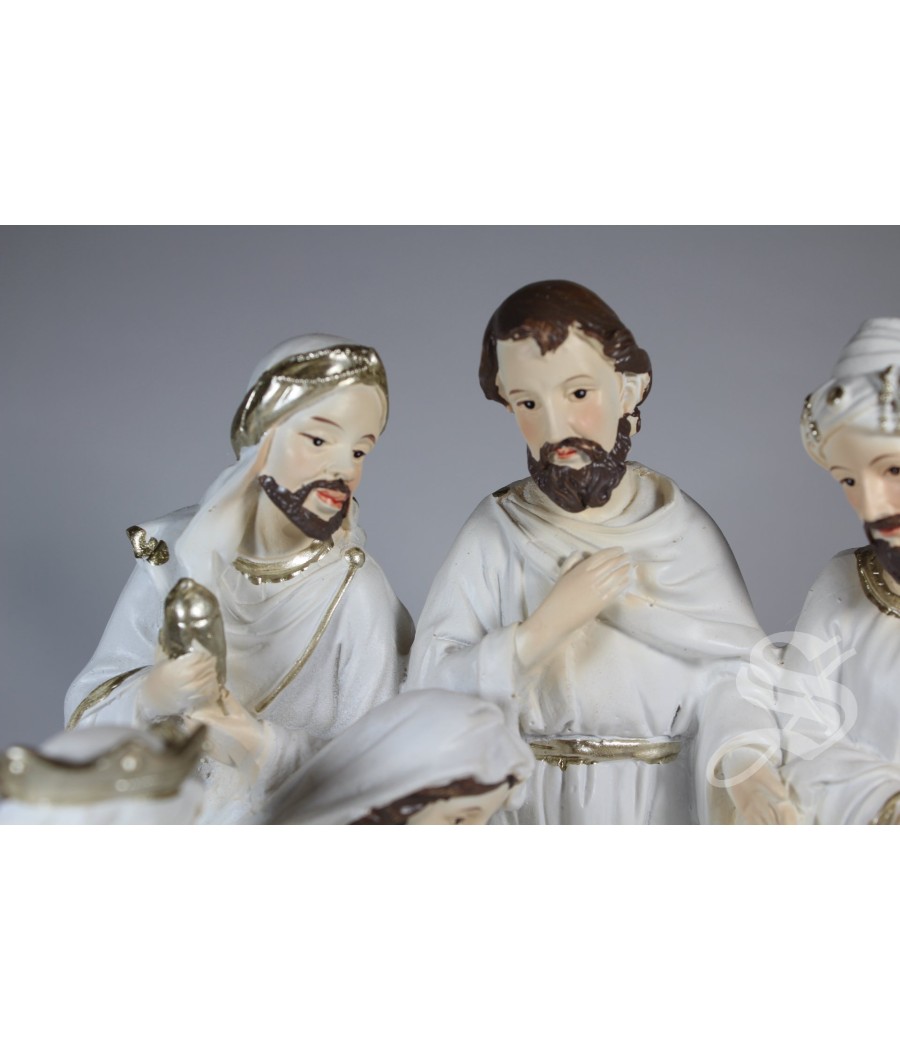 NACIMIENTO UNA PIEZA RESINA 23 X 12,50 X 19,50 CM.