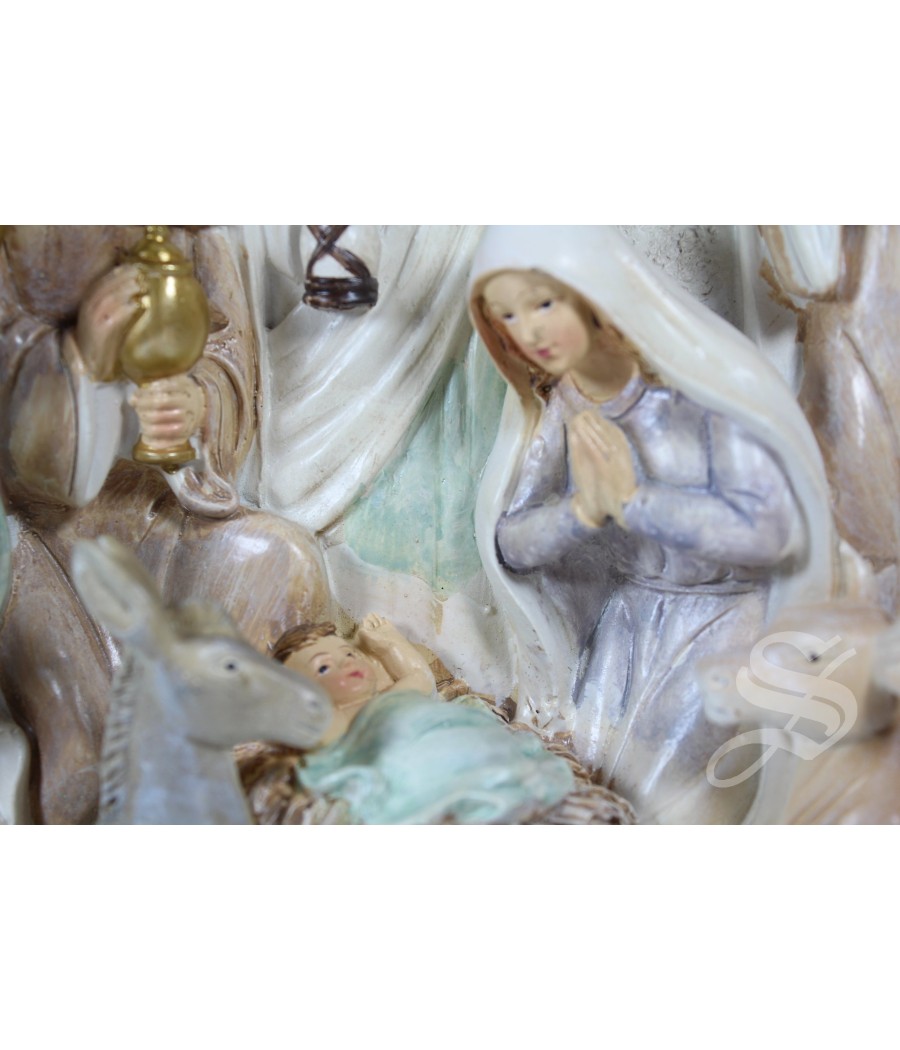 NACIMIENTO RESINA 24 X 8 X 27,5 CM.