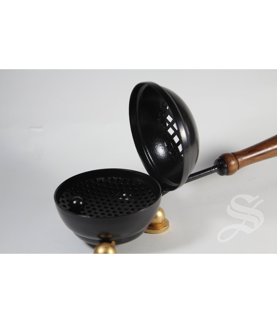 SANTEN DE INCIENSO DE HIERRO NEGRA Ø 8 CM.