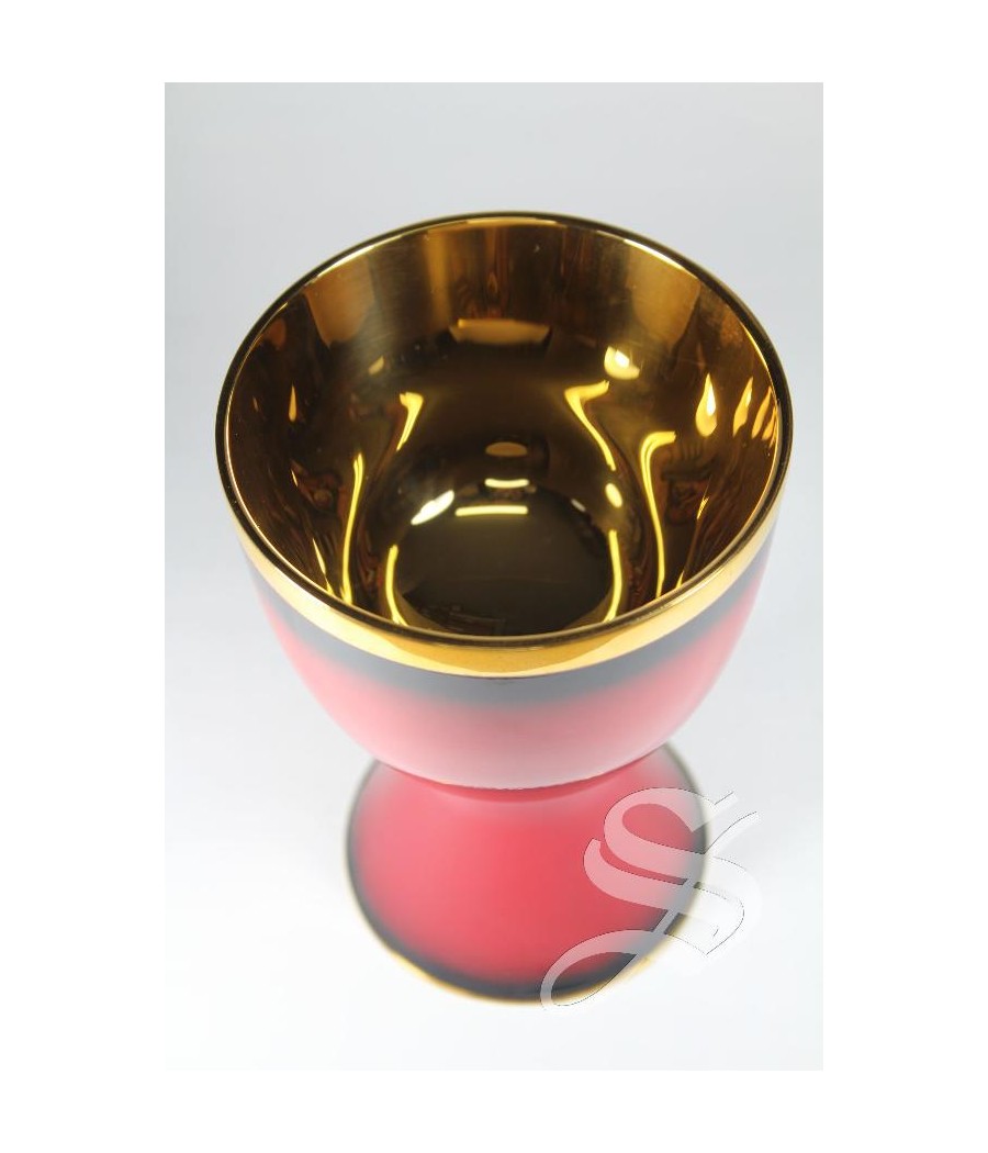 CALIZ LATON DORADO ESMALTE ROJO 16 CM. ALTURA Ø 10 CM.