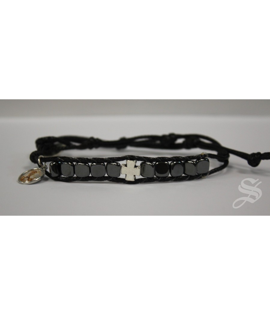PULSERA ROSARIO CUERO HEMATITE CUADRADO 6X6 NEGRO