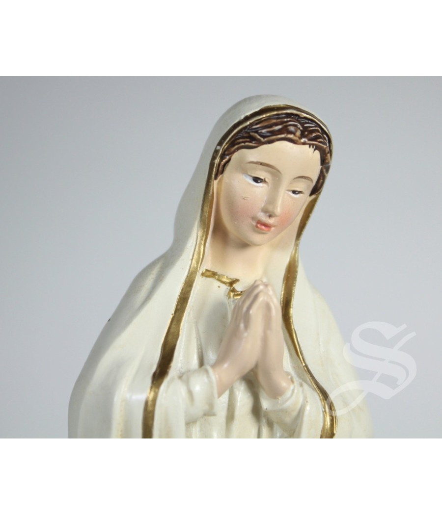 VIRGEN DE FATIMA CON PASTORES 20 X 15 CM. RESINA