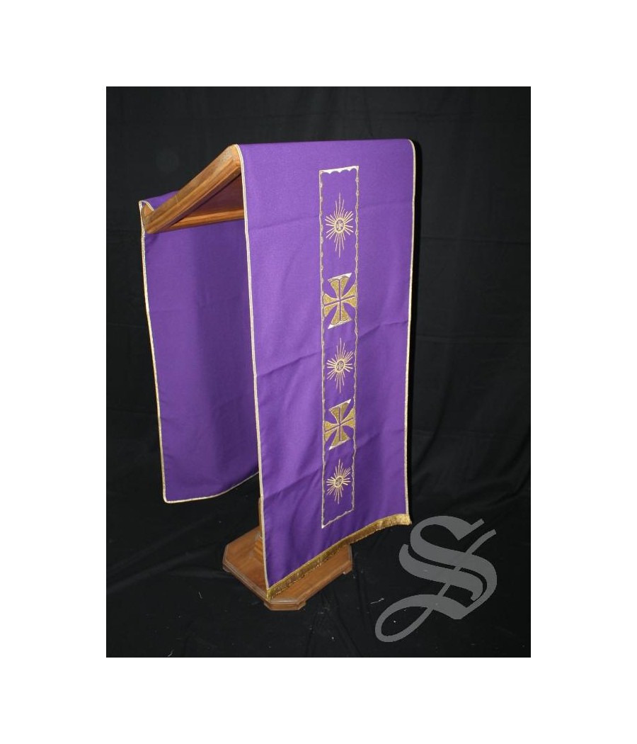 CUBRE AMBOM 713 MORADO CRUZ DORADA CON MARZO ONDAS